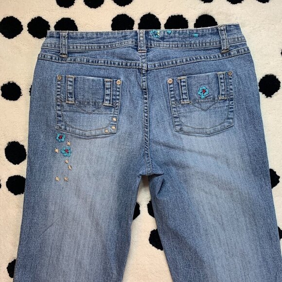 Vintage Y2K Embroidered Light Wash Denim Low Rise Straight Leg Jeans - Picture 5 of 12